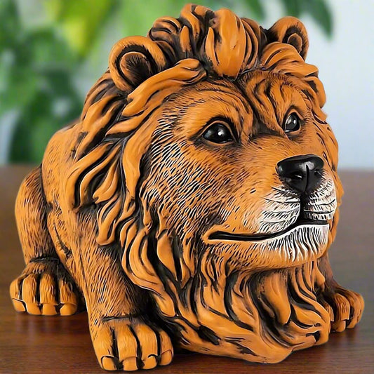 Majestic Lion Planter - A Powerful and Regal Addition to Your Home