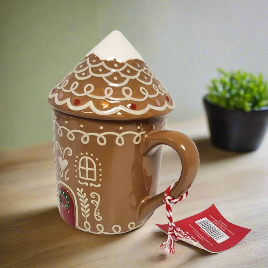 Divas World Gingerbread House Ceramic Mug - Festive Christmas Gift