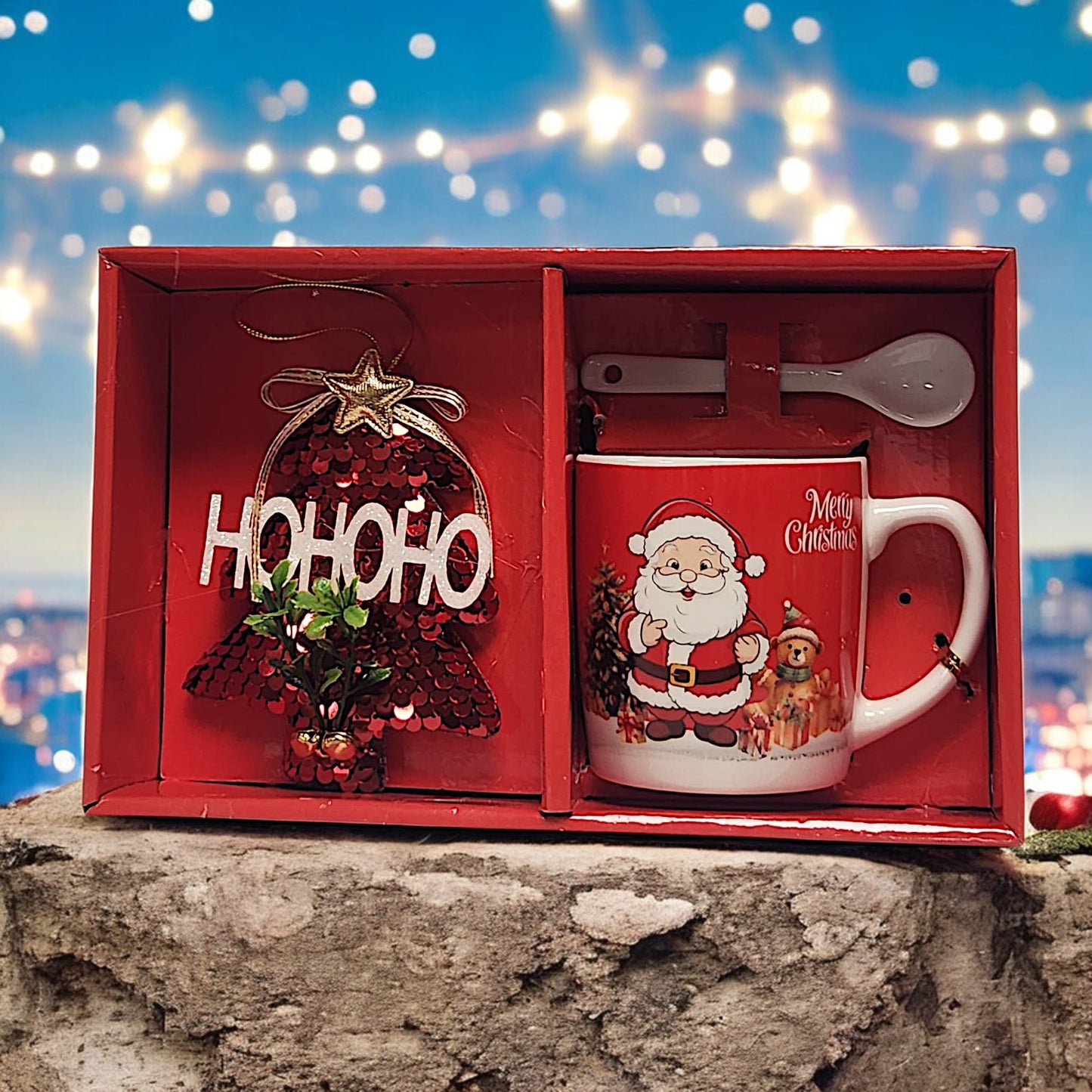 Festive Christmas Mug Set with Ho Ho Ho Decoration