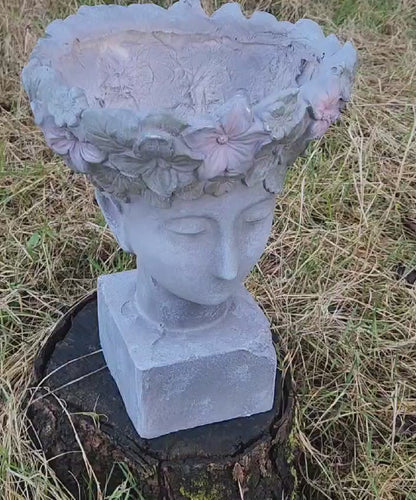 Petal-Shaped Cement Planter Floral Head Sculpture Pot Indoor & Outdoor Decorative Planter